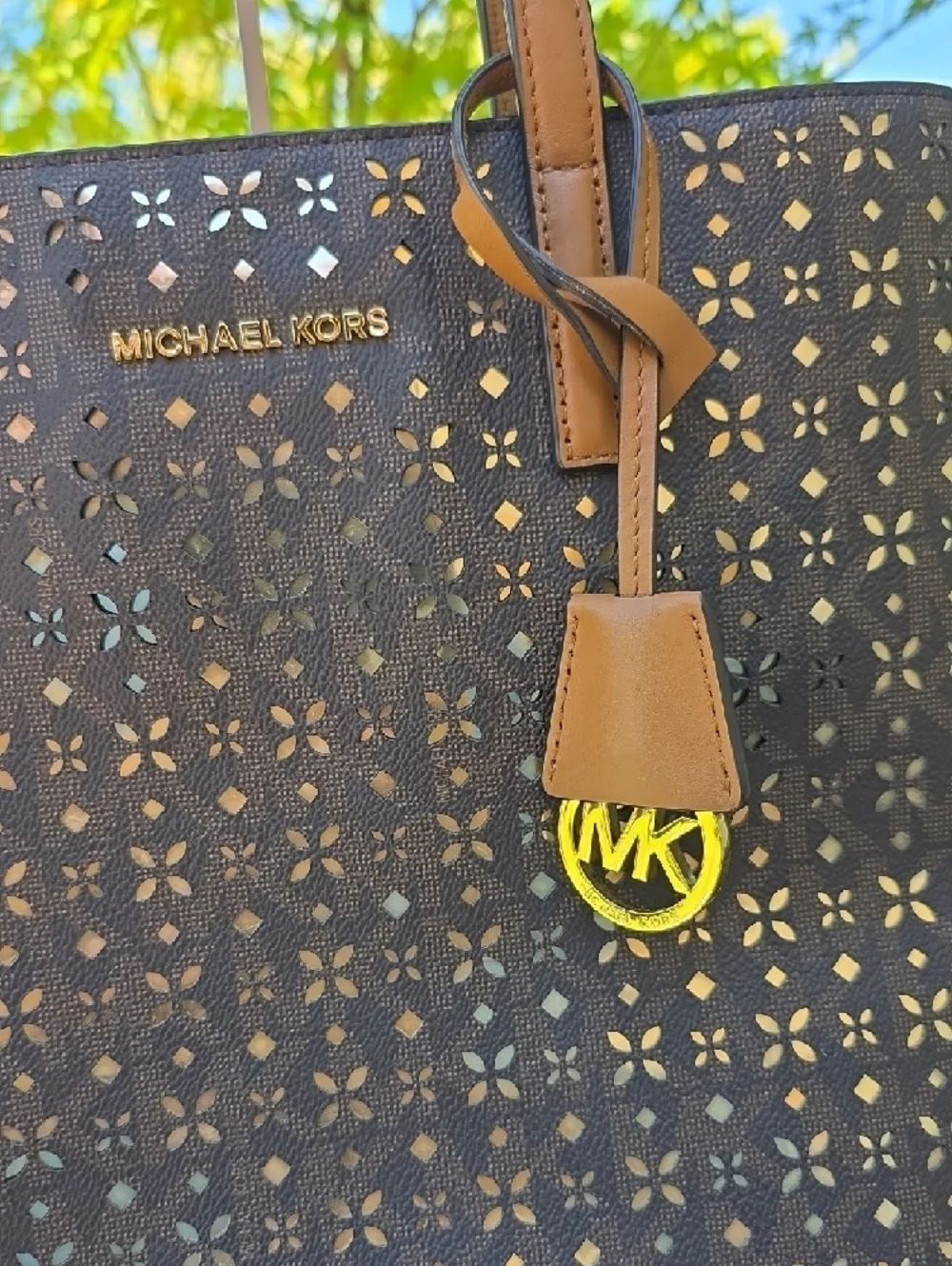 Michael Kors Brown Floral Lasercut Tote Tan Leather Handles Shoulder Bag - Picture 5 of 15